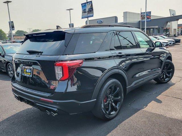 Photo of 2021 Agate Black Metallic Ford Explorer
