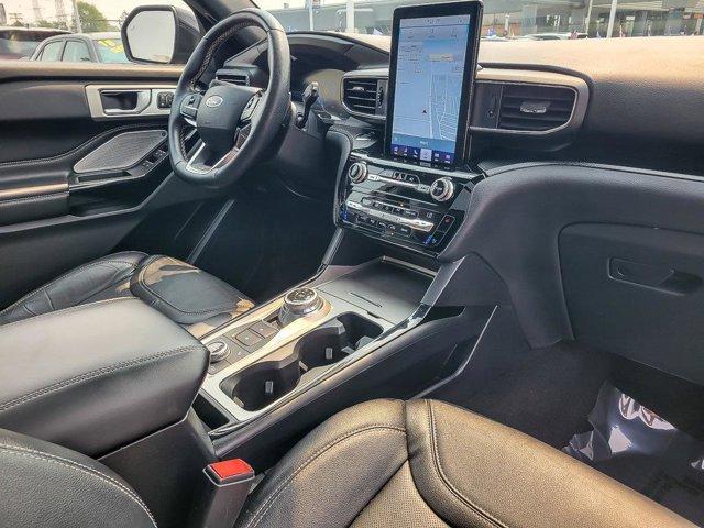Photo of 2021 Agate Black Metallic Ford Explorer