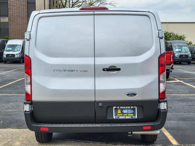 Photo of 2025 Ingot Silver Metallic Ford Transit-250