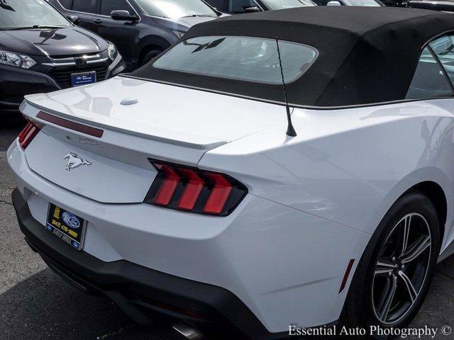 Photo of 2024 Oxford White Ford Mustang