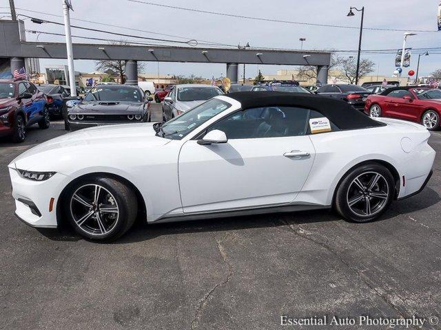 Photo of 2024 Oxford White Ford Mustang
