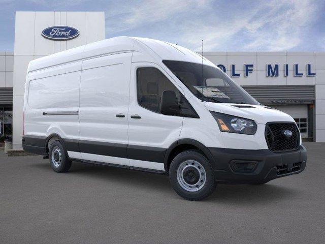 Photo of 2025 Oxford White Ford Transit-350