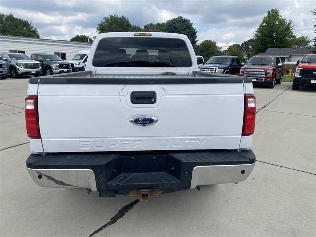 Photo of 2016 Oxford White Ford F-250