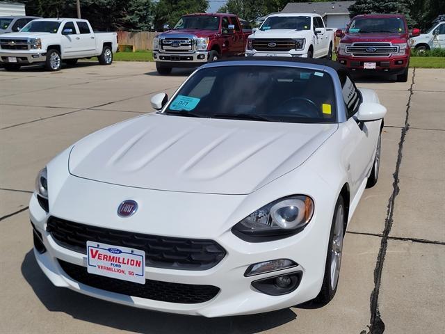 Photo of 2017 Bianco Gelato White FIAT 124 Spider