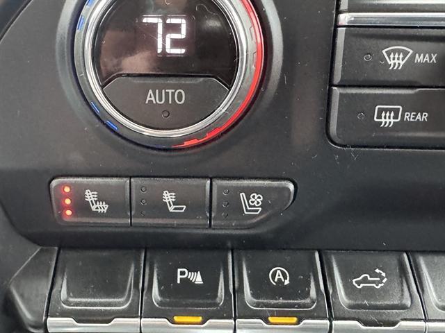 Photo of 2021 Mosaic Black Metallic Chevrolet Silverado 1500