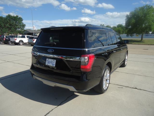 Photo of 2018 Shadow Black Ford Expedition Max