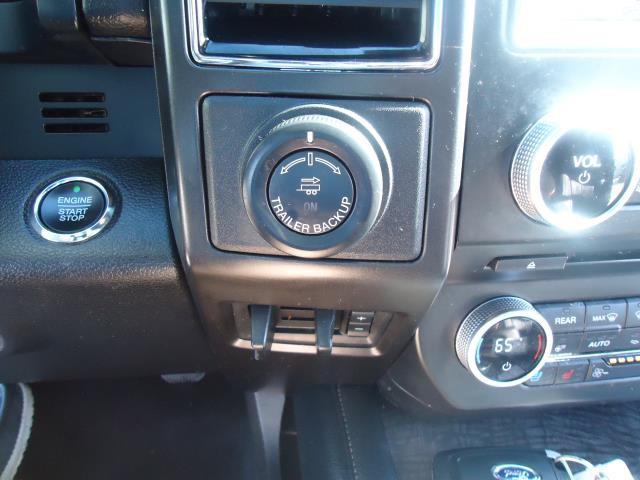 Photo of 2018 Shadow Black Ford Expedition Max