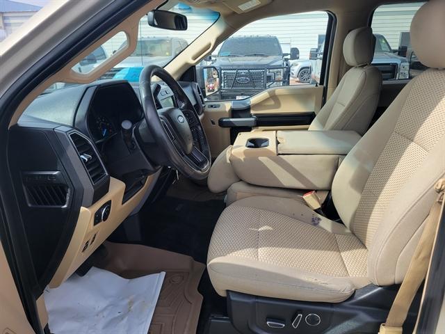 Photo of 2018 White Gold Ford F-150