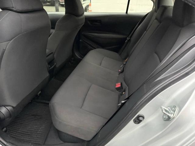 Photo of 2022 Classic Silver Metallic Toyota Corolla Hybrid