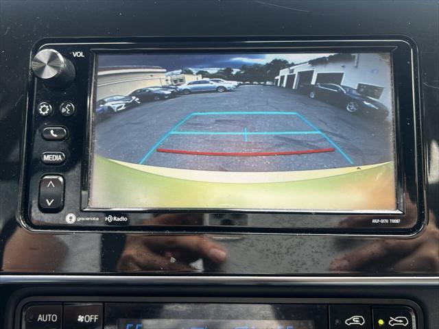 Photo of 2017 Spring Green Toyota Corolla iM