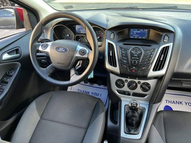 Photo of 2012 Red Ford Focus