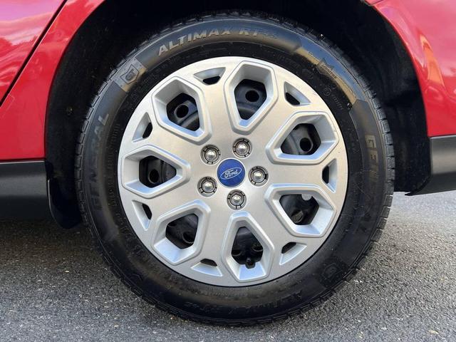 Photo of 2012 Red Ford Focus
