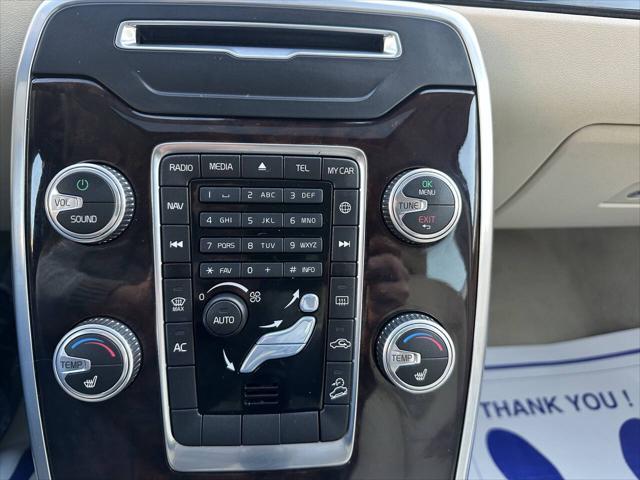 Photo of 2015 Twilight Bronze Metallic Volvo XC70