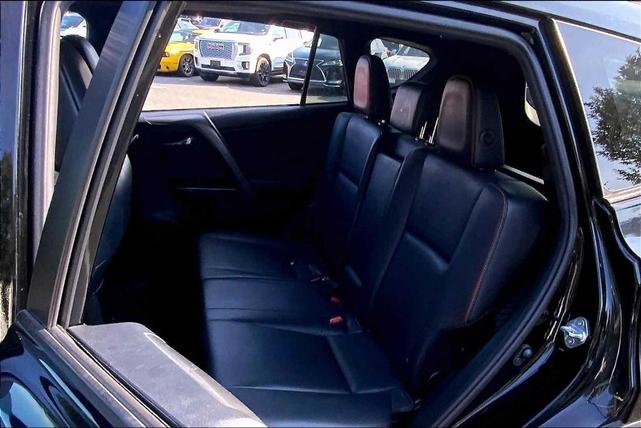 Photo of 2018 Black Toyota RAV4