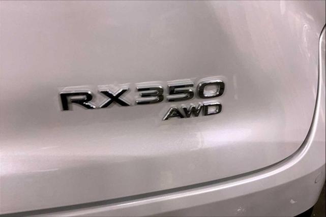 Photo of 2025 Eminent White Pearl Lexus RX 350