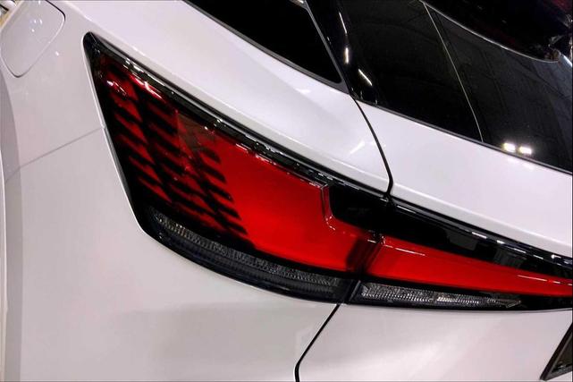 Photo of 2025 Eminent White Pearl Lexus RX 350