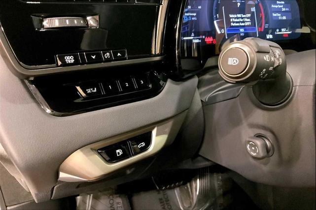 Photo of 2025 Eminent White Pearl Lexus RX 350