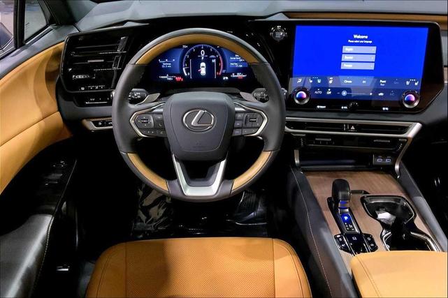 Photo of 2025 Eminent White Pearl Lexus RX 350