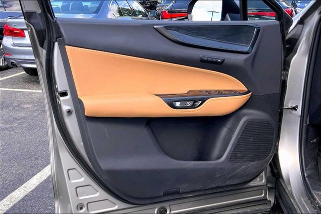 Photo of 2023 Atomic Silver Lexus NX 350