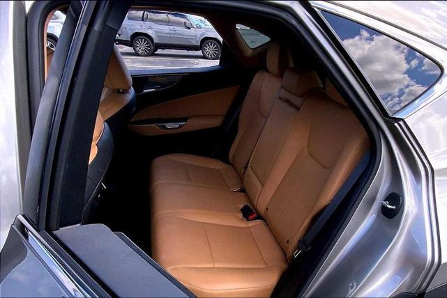 Photo of 2023 Atomic Silver Lexus NX 350