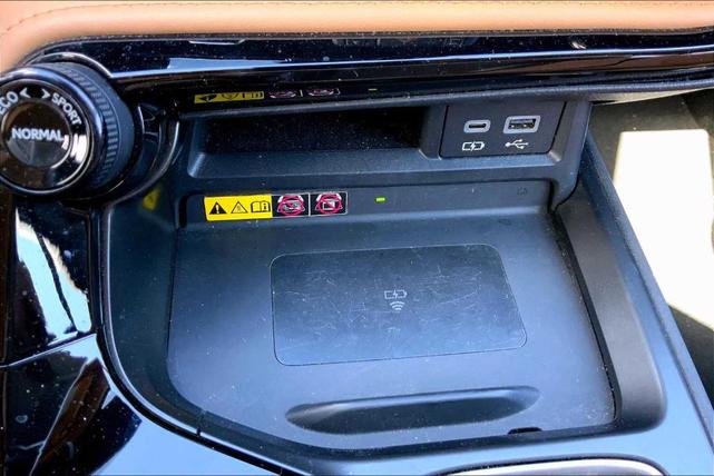 Photo of 2023 Atomic Silver Lexus NX 350