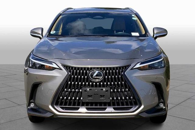 Photo of 2023 Atomic Silver Lexus NX 350