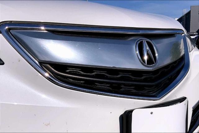 Photo of 2016 Bellanova White Pearl Acura TLX