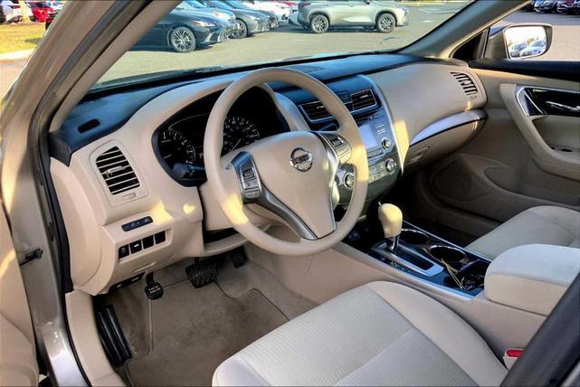 Photo of 2014 Saharan Stone Nissan Altima