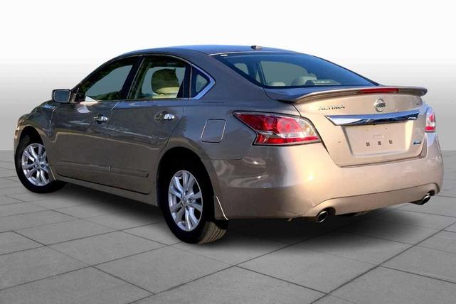 Photo of 2014 Saharan Stone Nissan Altima