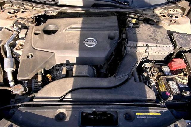 Photo of 2014 Saharan Stone Nissan Altima