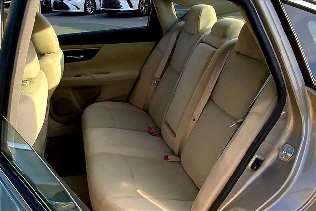 Photo of 2014 Saharan Stone Nissan Altima