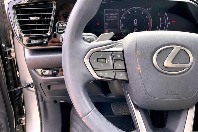 Photo of 2022 Atomic Silver Lexus NX 350