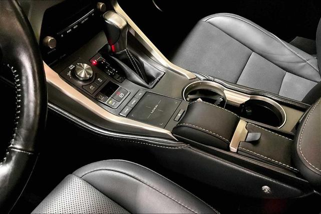 Photo of 2020 Eminent White Pearl Lexus NX 300h
