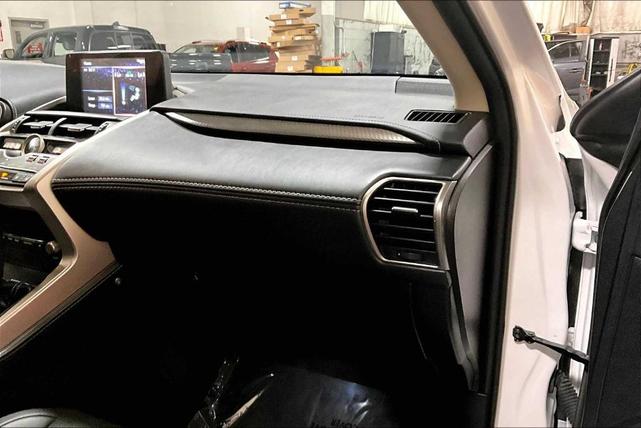 Photo of 2020 Eminent White Pearl Lexus NX 300h