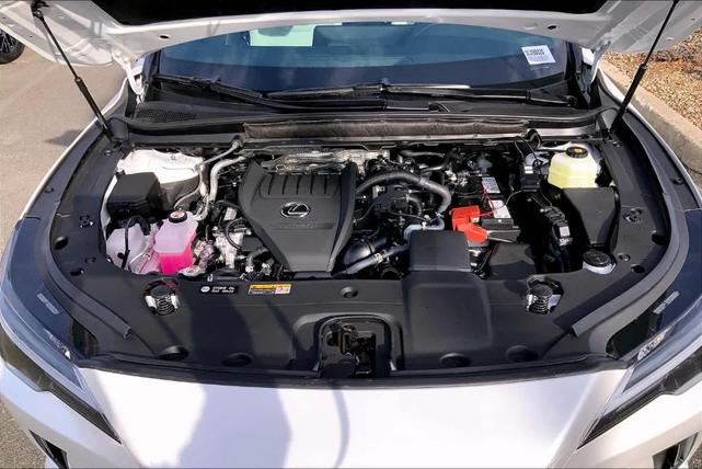 Photo of 2025 White Lexus RX 350