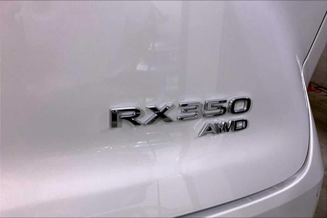 Photo of 2025 Eminent White Pearl Lexus RX 350