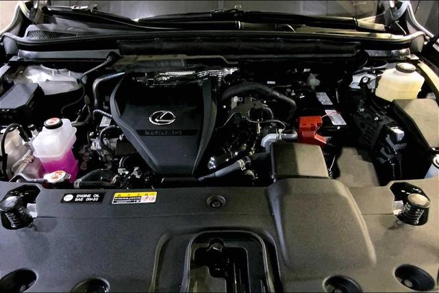 Photo of 2025 Eminent White Pearl Lexus RX 350