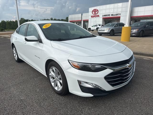 Photo of 2023 Summit White Chevrolet Malibu
