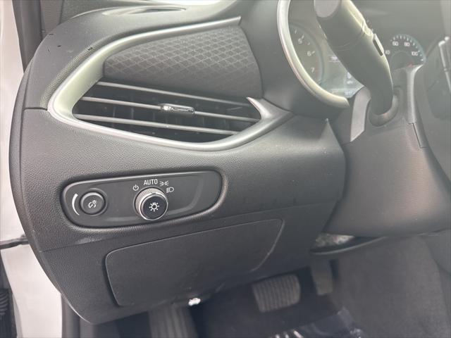 Photo of 2023 Summit White Chevrolet Malibu