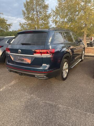 Photo of 2022 Blue Metallic Volkswagen Atlas