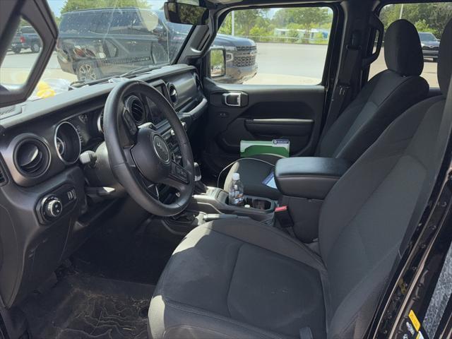 2023 Jeep Gladiator
