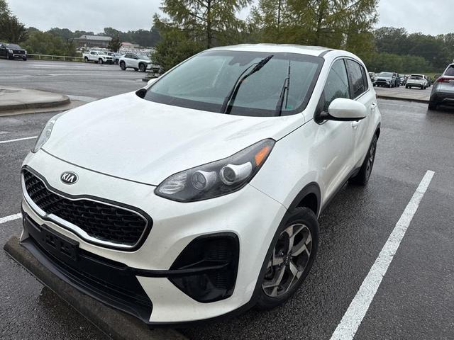 Photo of 2021 Snow White Pearl Kia Sportage