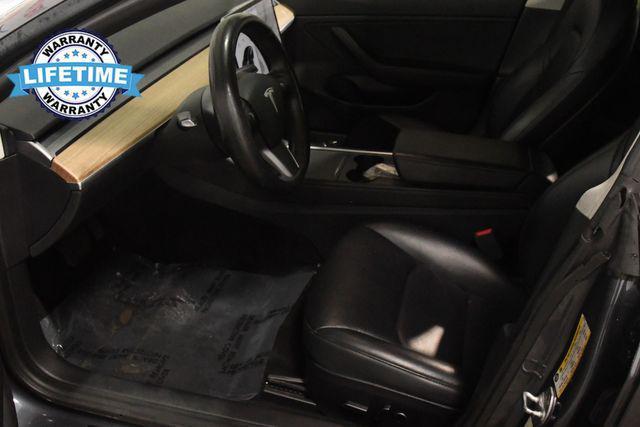 Photo of 2021 Gray Tesla Model 3