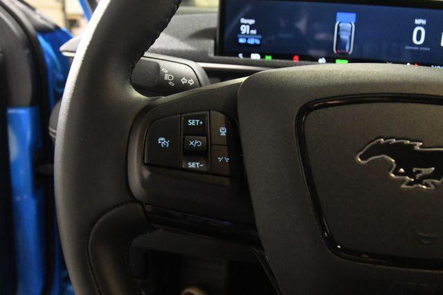 Photo of 2022 Blue Ford Mustang Mach-E