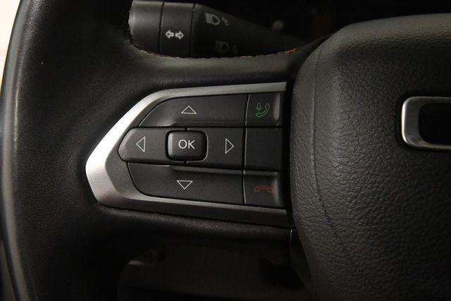 Photo of 2022 Gray Jeep Compass