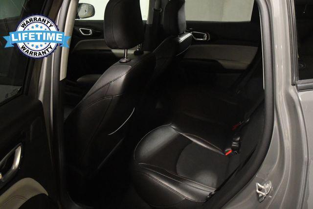Photo of 2022 Gray Jeep Compass
