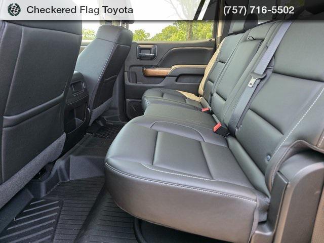 Photo of 2018 Black Chevrolet Silverado 1500