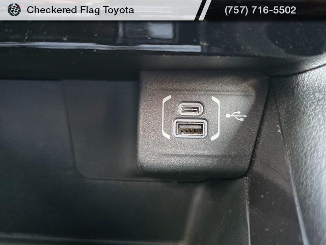Photo of 2022 Velvet Red Pearlcoat Jeep Compass