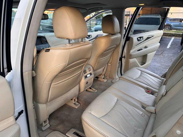 Photo of 2014 Moonlight White INFINITI QX60