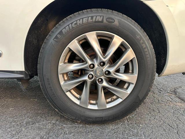 Photo of 2014 Moonlight White INFINITI QX60